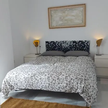 Don Cristian Centro Apartment
